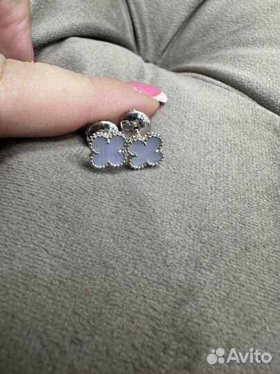 Van cleef arpels серьги vgold халцедон