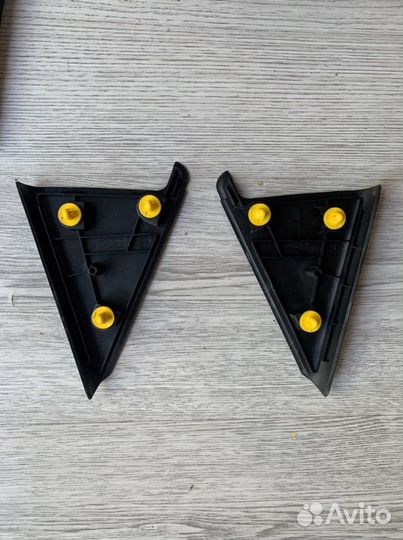 Накладка задней двери пластик Hyundai ix 35