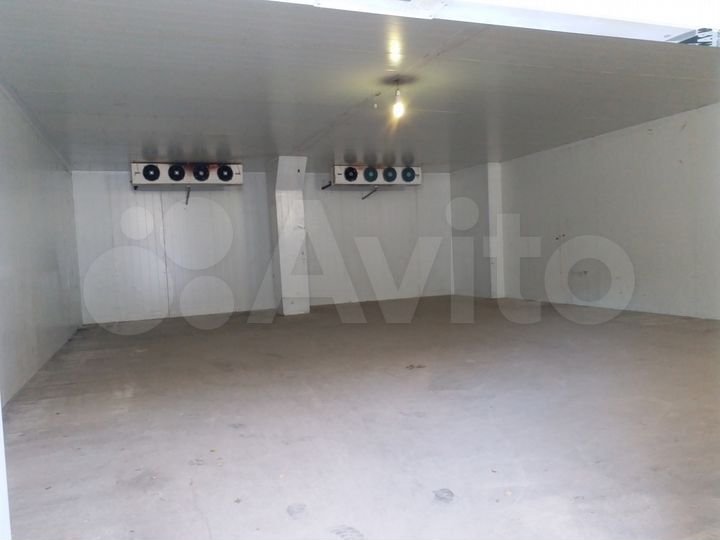 Складское помещение, 320 м²