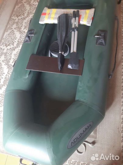 Прода лодку