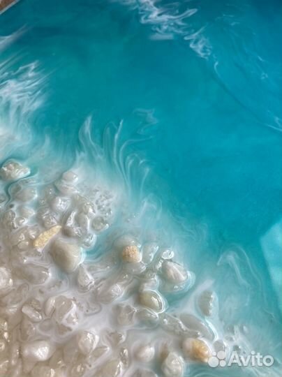 Поднос деревянный с эпоксидной смолой 