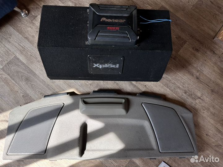 Сабвуфер Полка