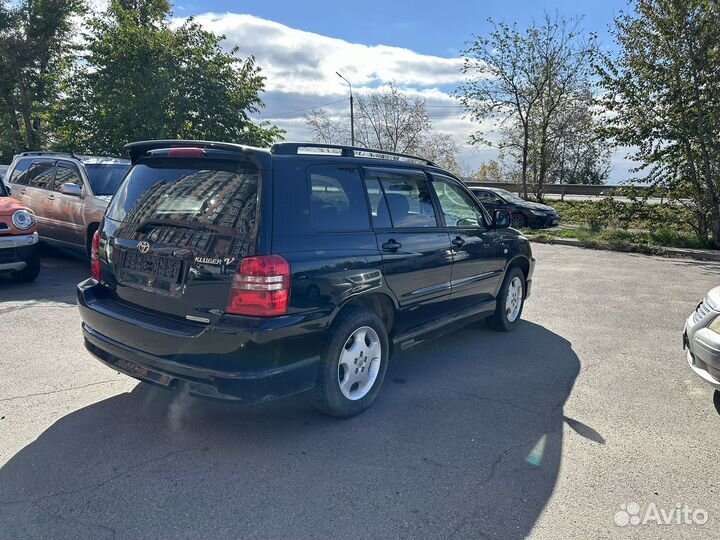 Toyota Kluger 2.4 AT, 2001, 355 000 км