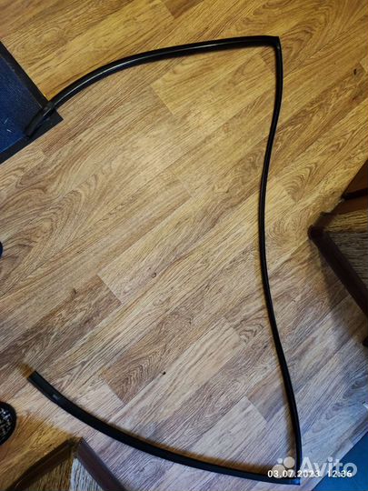 Молдинг лобового стекла toyota rav 4