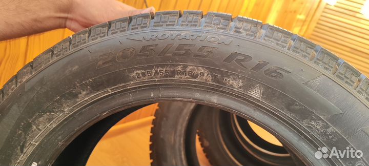 Pirelli Winter Ice Zero 205/55 R16 94T