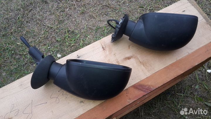 Зеркало для рено логан правое и левое б\у