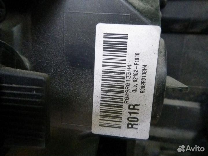 Фара правая Kia Sportage