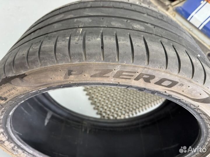 Pirelli P Zero PZ4 315/30 R22 107Y
