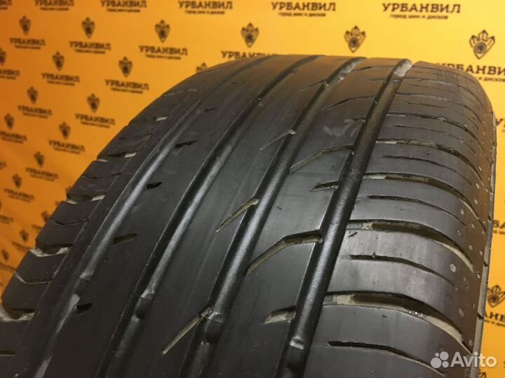 Continental ContiPremiumContact 2 215/55 R17 94V