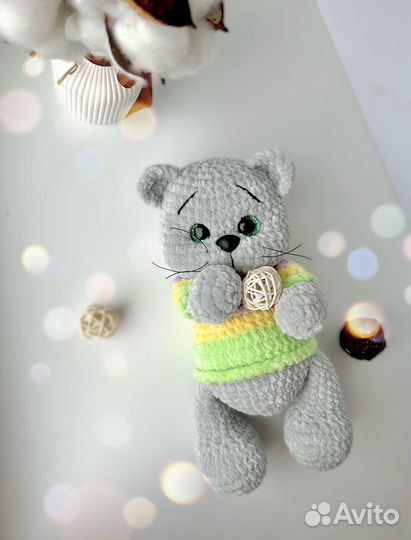 Кот вязаный, плюшевый кот ручной работы