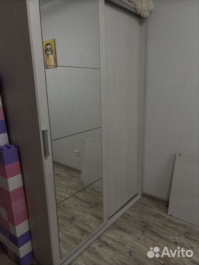 Шкаф купе с зеркалом бу