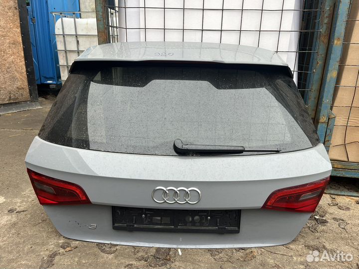 Крышка багажника Audi RS3 хэтчбек