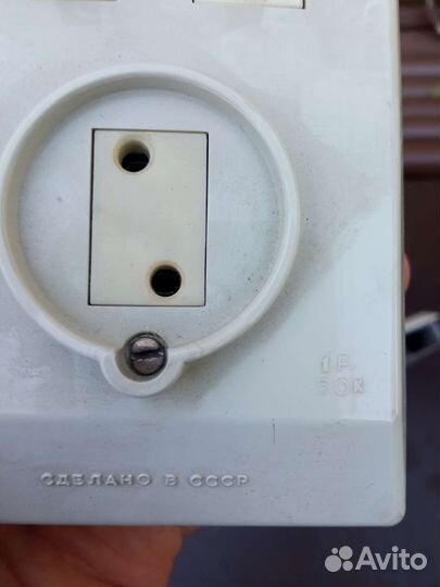 Выключатель СССР для санузла новый