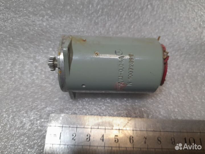 Двигатель шаговый дш-0,04А СССР