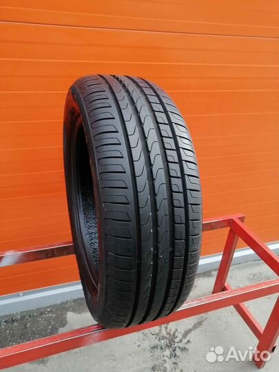 Pirelli Cinturato P7 215/55 R17 94W