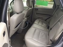 Ford Escape 2.3 CVT, 2008, 280 000 км, с пробегом, цена 595 000 руб.