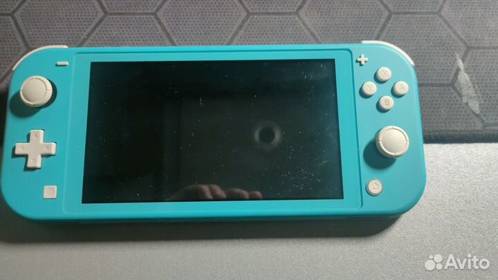 Nintendo Switch Lite с играми