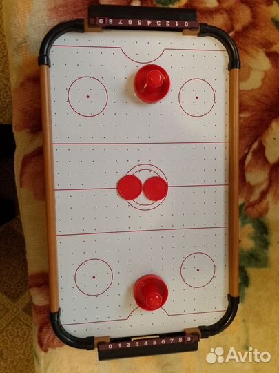 Настольный аэрохоккей