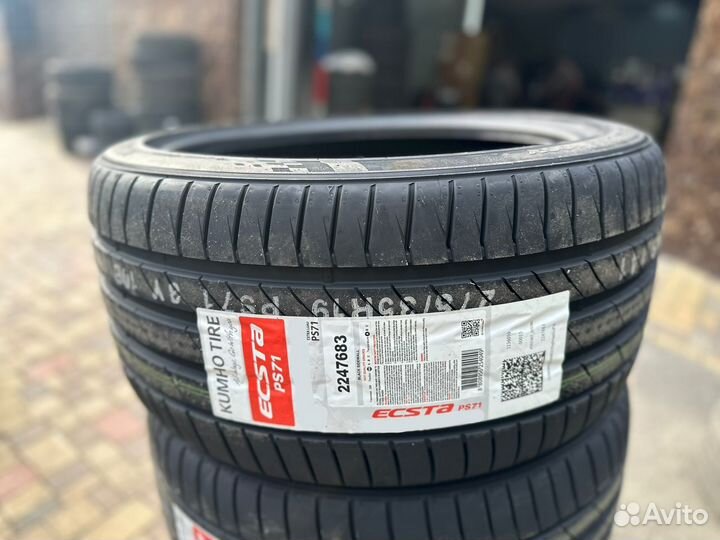 Kumho Ecsta PS71 235/40 R18 95Y
