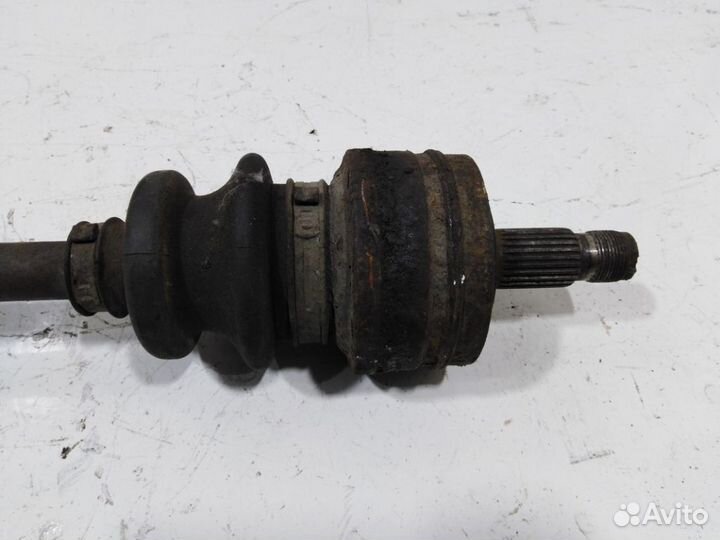 Привод задний Мерседес W124 E