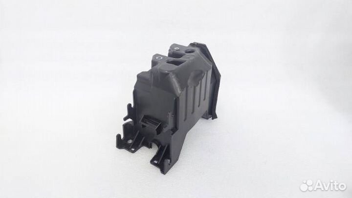 Полка аккумулятора Volvo XC90 2 2016 31479621