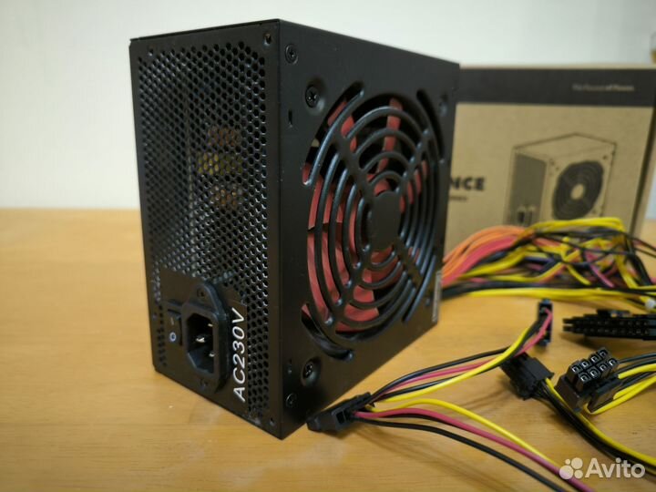 Блок питания xilence 700w