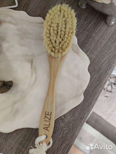 Щетка для сухого массажа