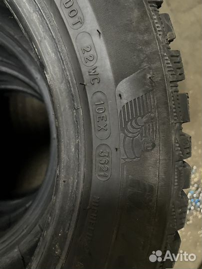 Michelin X-Ice North 4 205/55 R16 94T