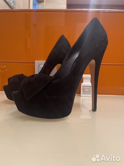 Туфли casadei 36