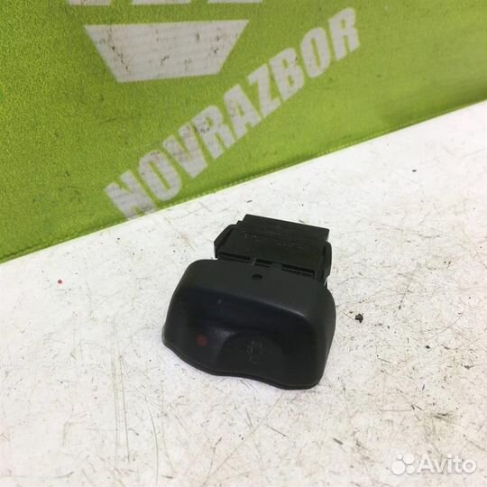 Кнопка центрального замка Рено Меган