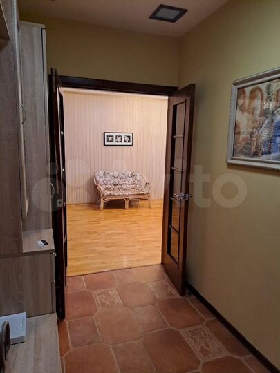 2-к. квартира, 60 м², 8/10 эт.