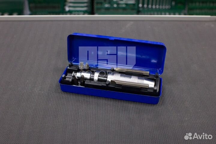 Отвертка ударная с комплектом бит