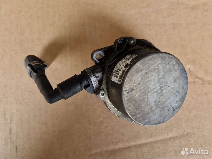 Вакуумный насос 057145100ac, Audi Q7 3.0tdi