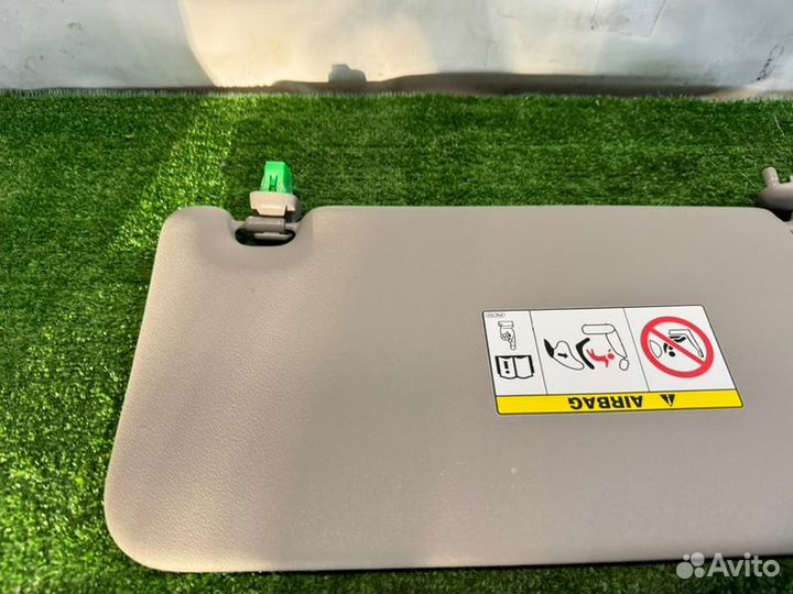 Козырек солнцезащитный передний левый Honda