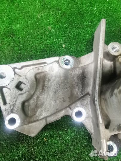 Помпа Ford Focus 2 1.6Л 115 Л.С