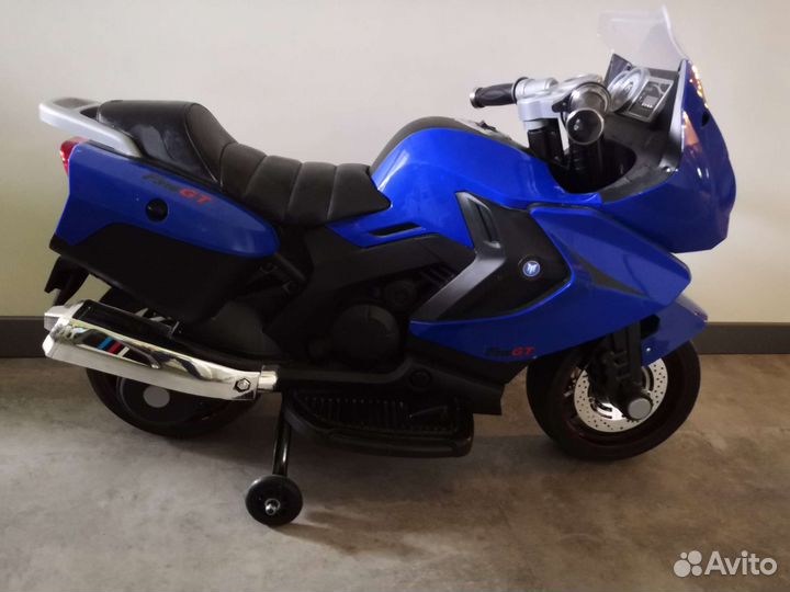 Детский электромобиль