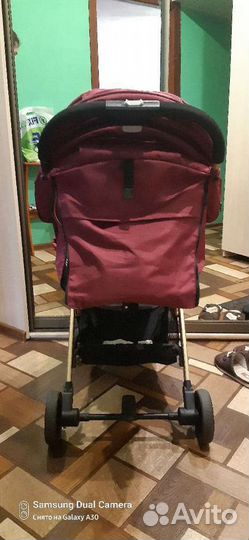 Прогулочная коляска новая