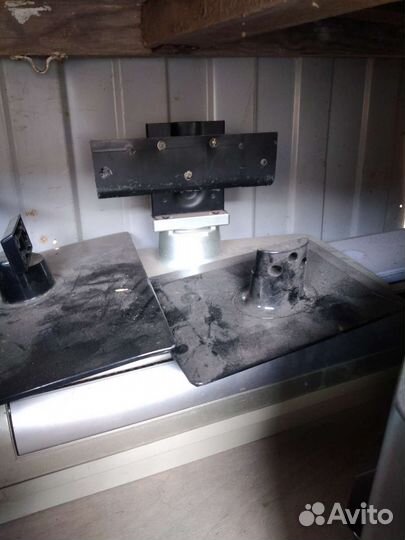 Подставка для телевизора