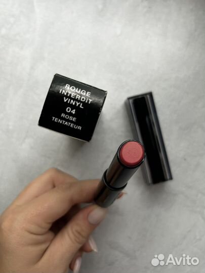 Помада givenchy Rouge Interdit Vinyl