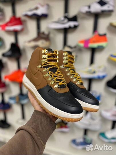 Кроссовки Nike Duckboot