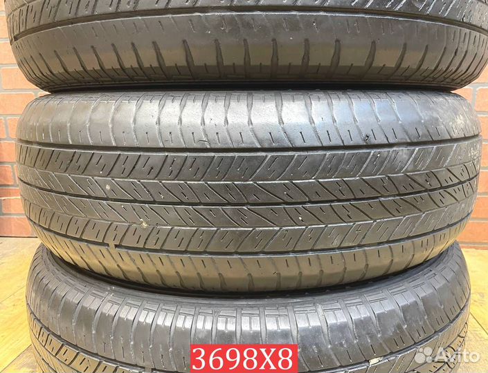 Dunlop Grandtrek ST20 215/60 R17 94P