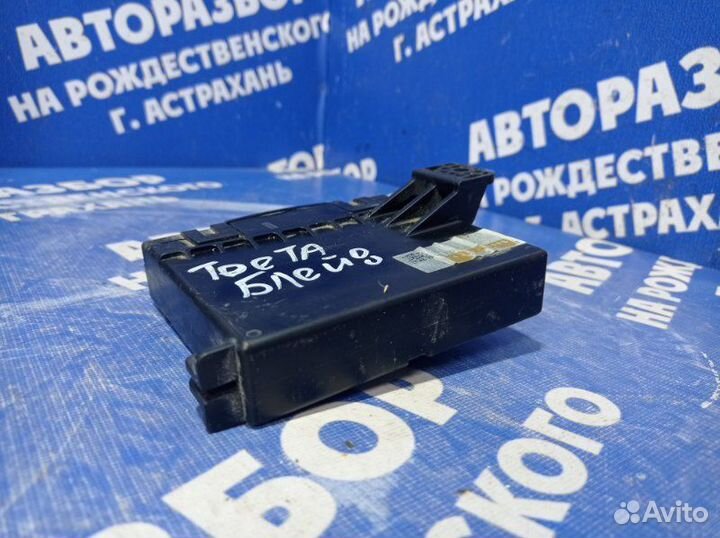 Блок управления климат-контролем Toyota Blade