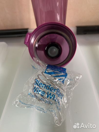 Шейкер новый Blender Bottle Radian Tritan