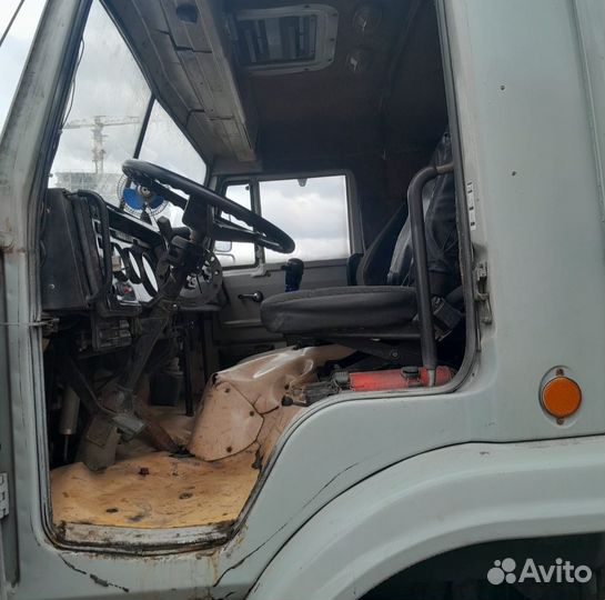 КАМАЗ 54115, 2001