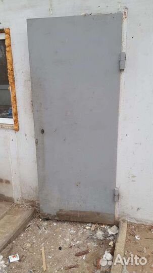 Двери металлические