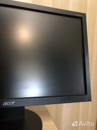 Монитор Acer 18.5 V193HQV