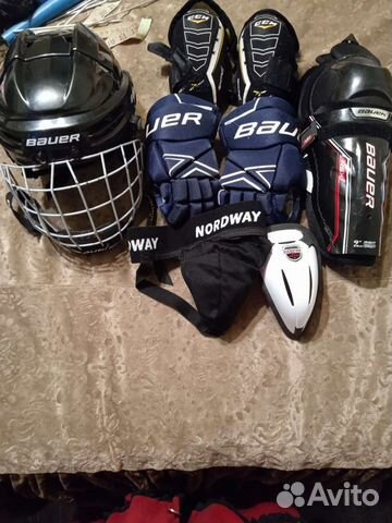 Хоккейная форма, каски 55-62, 52-59