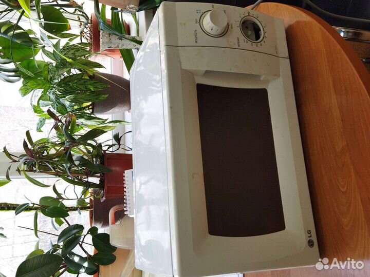 Микроволновая печь lg