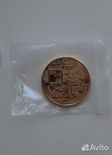Коллекционная монета Биткоин сувенирная