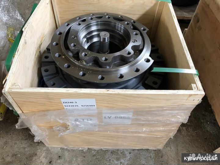 Ходовой редуктор, бортовая Хитачи 240-3, без мотор